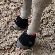 Load image into Gallery viewer, equine red light therapy hoof wraps